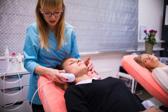 Najpiękniejsze Podlasianki pod opieką specjalistów z Renew Clinic Uroda, LIFESTYLE - 16 najpiękniejszych mieszkanek województwa podlaskiego startujących w konkursie Miss Podlasia 2016 przez trzy dni będzie pod specjalistyczną opieką kliniki medycyny estetycznej Renew w Białymstoku. title =