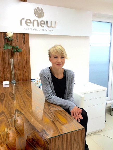 Monika Dryl ambasadorem Renew Clinic Uroda, LIFESTYLE - Tej kobiety nie trzeba bliżej przedstawiać. To pochodząca z Białegostoku aktorka filmowa, telewizyjna, teatralna i wokalistka. title =