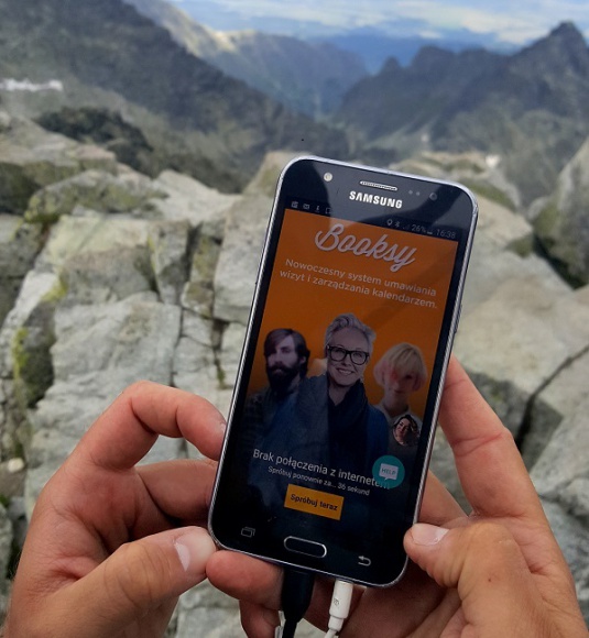 Booksy najlepsze źródło informacji na wakacje - ranking salonów w Krakowie Uroda, LIFESTYLE - Zdarza się, że podczas urlopu w nowym miejscu potrzebujemy niespodziewanie zrobić się na bóstwo. Idealnym rozwiązaniem w takiej sytuacji będzie zainstalowanie bezpłatnej aplikacji Booksy na swoim smatrfonie. title =