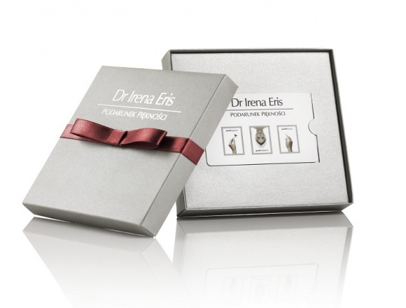 Podaruj piękno na Święta Uroda, LIFESTYLE - Nie masz pomysłu na prezent dla bliskiej osoby? Ten podarunek na pewno się jej spodoba! title =