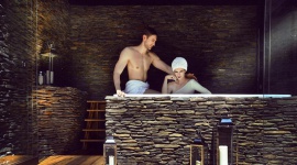 Zadbaj o ciało jesienią i zimą – zabiegi polecane przez ART SPA Zamku Topacz Uroda, LIFESTYLE - Jesień to nie tylko czas ciepłych swetrów i długich wieczorów. To także okres, w którym wszystkie kobiety chętniej korzystają z usług salonów kosmetycznych i SPA.