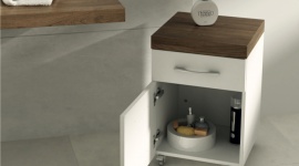 Kilka pomysłów na utrzymanie porządku w kobiecych kosmetykach Uroda, LIFESTYLE - Gdy zmotywowane pierwszymi powiewami wiosny, przystępujemy do domowych porządków – warto poświęcić chwilę na organizację niezbędnych w kobiecej łazience elementów, takich jak kosmetyki i akcesoria pielęgnacyjne.