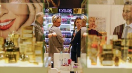 EVELINE COSMETICS PODCZAS 50 EDYCJI COSMOPROF BOLONIA 2017 Uroda, LIFESTYLE - W dniach 17-20 marca 2017 firma Eveline Cosmetics uczestniczyła w 50 edycji COSMOPROF WORLDWIDE BOLOGNA 2017, WIODĄCEJ międzynarodowej imprezy targowej w branży kosmetycznej.