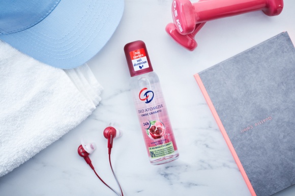 Poradnik, co spakować do torby na siłownię Uroda, LIFESTYLE - Czytamy blogi o takiej tematyce, świadomie podchodzimy do kwestii żywieniowych, ale także chętniej korzystamy z zajęć na siłowni. Jak się do nich przygotować i o czym nie zapomnieć, pakując torbę na trening? title =