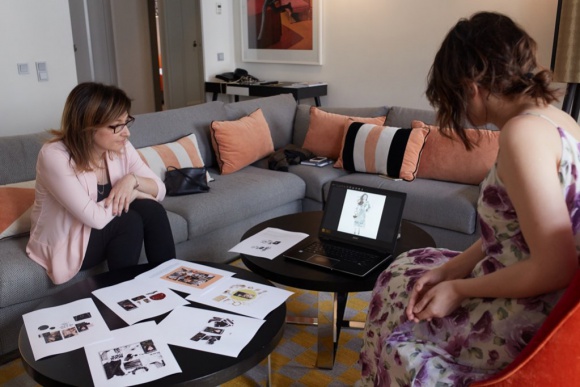 Cameleo loves Paris. Konkurs organizowany przez Delia Cosmetics Uroda, LIFESTYLE - Konkurs organizowany przez Delia Cosmetics jest częścią działań wspierających wprowadzenie na rynek nowych farb Cameleo Omega Plus. Wdrożenie produktów zostało mocno wsparte promocjami konsumenckimi oraz szeroką produkcją materiałów POS (najszerszą w historii firmy). title =