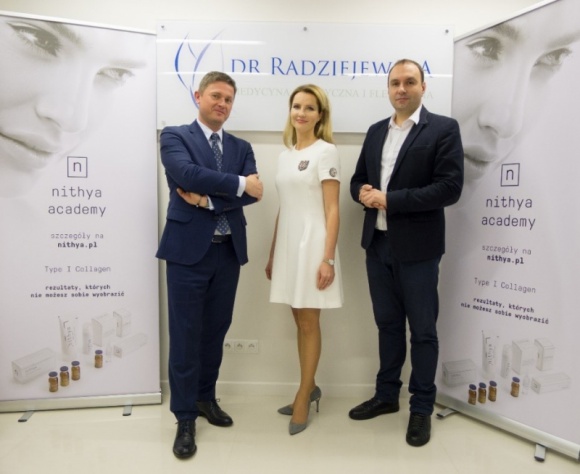 Nithya – rezultaty, których nie możesz sobie wyobrazić – konferencja Saska Clini Uroda, LIFESTYLE - 22 listopada 2017 r. w Saska Clinic dr Radziejewskiej odbyła się konferencja prasowa pt. Nithya – rezultaty, których nie możesz sobie wyobrazić, połączona z prezentacją zabiegu Nithya. title =