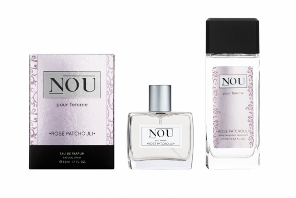 Lepiej to wiedzieć, zanim kupisz perfumy Uroda, LIFESTYLE - Perfumy kupujemy najczęściej kierując się wyglądem flakonu lub pod wpływem nuty głowy, którą czujemy na początku. Tyle że ona trwa jedynie 30 minut. Zapach ewoluuje i po upływie około dwóch godzin jest już zupełnie inny. title =
