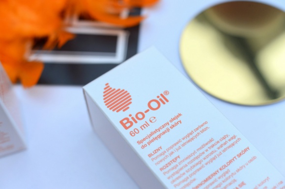  Bio-Oil zmienia się na wiosnę Uroda, LIFESTYLE - Nowe opakowanie, nowa kobieca pojemność, ta sama niezawodna receptura. Bio-Oil zmienia się na wiosnę i zachęca do mierzenia się z niedoskonałościami skóry bez kompleksów. title =
