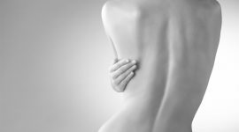 Uroda, LIFESTYLE - W okresie letnim, gdy eksponujemy więcej ciała, wszelkie niedoskonałości skóry stają się źródłem dyskomfortu. Aby ograniczyć ich widoczność warto zadbać o odpowiednie odżywienie i nawilżenie skóry przez cały rok. Ciesz się latem z nową odsłoną Bio-Oil! Uroda, LIFESTYLE - W okresie letnim, gdy eksponujemy więcej ciała, wszelkie niedoskonałości skóry stają się źródłem dyskomfortu. Aby ograniczyć ich widoczność warto zadbać o odpowiednie odżywienie i nawilżenie skóry przez cały rok.