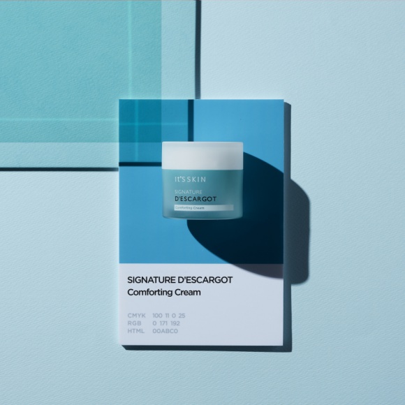NOWE KREMY ZE ŚLUZEM ŚLIMAKA – IT’S SKIN SIGNATURE D’ESCARGOT Uroda, LIFESTYLE - Ekstrakt ze śluzu ślimaka posiada silne właściwości regeneracyjne i stanowi doskonałą podstawę ochrony przeciwstarzeniowej, dlatego stał się bazowym składnikiem nowej serii IT’S SKIN Signature d’Escargot. title =