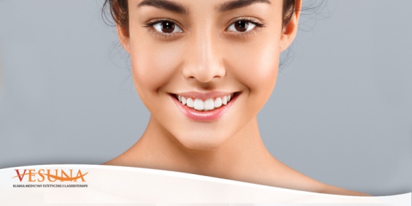 Zbawienna moc tlenu Uroda, LIFESTYLE - Terapia tlenowa ma dobroczynny wpływ na naszą cerę. Przekonały się o tym m.in. Madonna, Miranda Keer, Naomi Campbell czy Jessica Biel, które oficjalnie informują, że korzystają z zabiegów, opartych na wyjątkowych właściwościach tlenu hiperbarycznego. title =