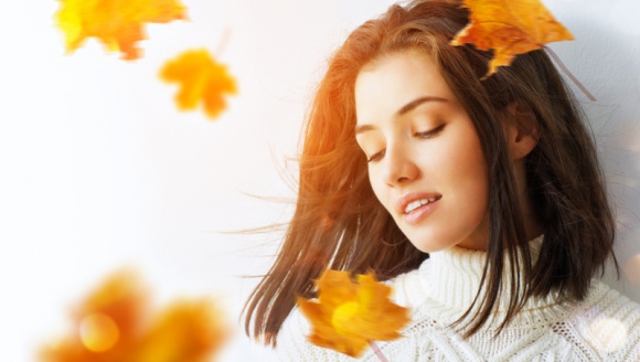 Rozwiązanie na jesienne dolegliwości skórne! Uroda, LIFESTYLE - Zaczerwienienia skóry jesienią to prawdziwa zmora niejednej kobiety, zmagającej się na co dzień z cerą naczyniową. Niesłusznie traktuje się je jednak jako przypadłość, z którą nie da się nic zrobić. Oprócz odpowiedniej pielęgnacji pomóc mogą zabiegi zamykające naczynka. title =