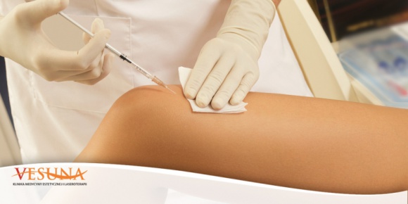 "Eliksir młodości" sposobem na problemy ze stawami Uroda, LIFESTYLE - Kwas hialuronowy to jeden z najbardziej uniwersalnych preparatów, służących nie tylko do nawilżania i odmładzania skóry ale również jako środek stosowany w okulistyce, ginekologii czy ortopedii. Na czym polegają zbawienne właściwości tej substancji? title =