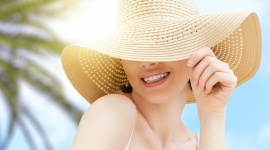 5 SPRAWDZONYCH SPOSOBÓW BY UNIKNĄĆ PRZEBARWIEŃ SKÓRY