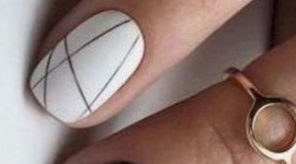 5 hot trendów w manicure na Sylwestra i Karnawał