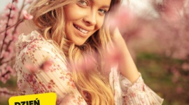 Dzień Kobiet w VIVO! Stalowa Wola Uroda, LIFESTYLE - Strefa Beauty, wiosenne kwiaty, warsztaty zapachu, zakupy ze stylistką, a także tworzenie pachnących mydełek – te i inne atrakcje czekać będą na wszystkie panie z okazji ich święta, 7 marca, w VIVO! Stalowa Wola. Z bezpłatnych porad będzie można skorzystać w godz. 12.00-18.00.