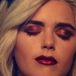 Jak stworzyć look Sabriny Spellman?