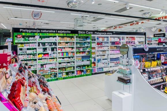 Zielone półki w Super-Pharm