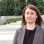 Zaledwie co czwarty Polak podczas podróży rowerem lub hulajnogą zakłada kask. Tylko co trzeci ma ubezpieczenie od następstw nieszczęśliwych wypadków