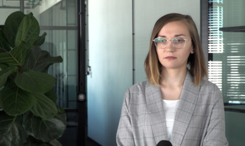 Połowa Polaków pije na co dzień wodę mineralną. Nie wszyscy jednak wiedzą, co oznacza pH wody