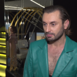 Rafał Grabias: Sukienka Polki podczas Miss Supranational to totalny niewypał. Projekt był jeszcze znośny, natomiast realizacja to była po prostu zdechła kura