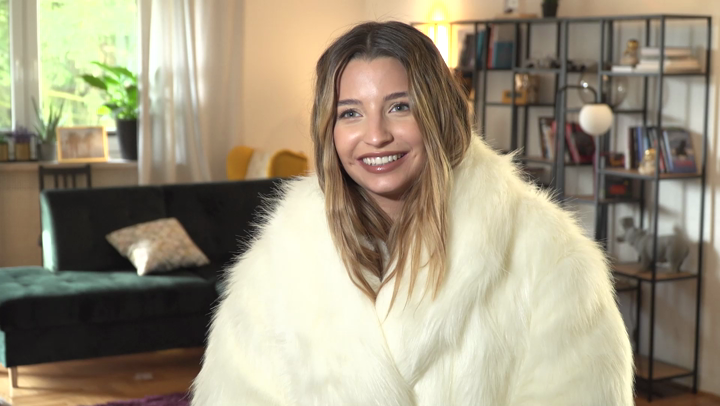 Julia Wieniawa: Cezary Pazura to chodząca legenda. Bardzo mocno wchodzi w głębię postaci i wydobywa z niej dużo więcej niż tylko to, co znajduje się na papierze