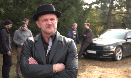 Cezary Pazura: „Nie cudzołóż i nie kradnij” to film gangsterski z bardzo mocnymi scenami. Ten film ma w sobie moc przesłań, bije widzów po oczach i świadomości