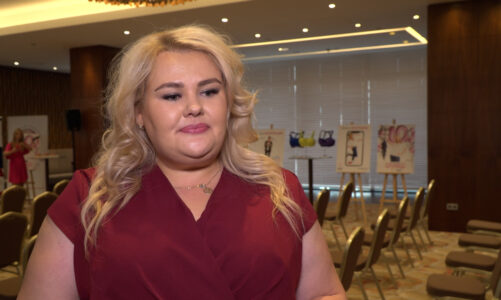 Kinga Zawodnik: Nie popieram zakazu korzystania z restauracji przez niezaszczepionych. Każdy powinien sam decydować o sobie