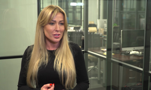 Sylwia Peretti: Śmieszą mnie komentarze dotyczące mojej metamorfozy. Każda z nas 11 lat wyglądała inaczej, ja zmieniłam kształt brwi