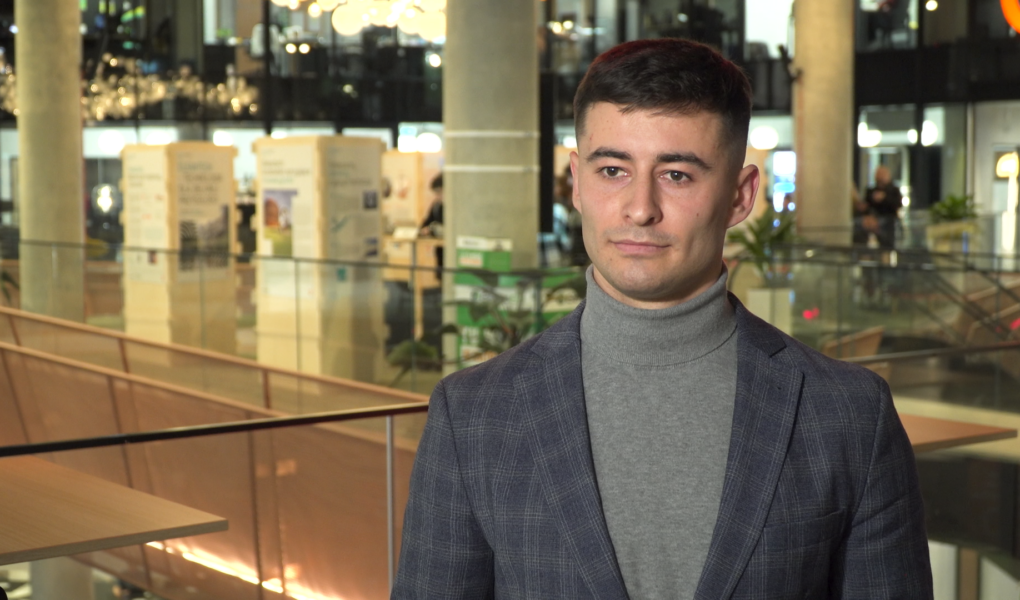 Jedzenie i zakupy na dowóz z robotem w roli kuriera. Polska firma już zaczęła testy robotycznych doręczycieli