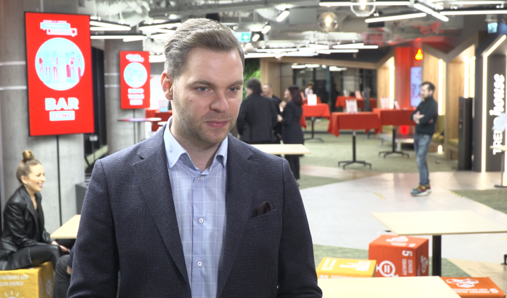 Kontrolowane niedotlenienie pomaga nie tylko sportowcom, lecz także ozdrowieńcom. Centra terapii hipoksją wspierają w rehabilitacji i leczeniu