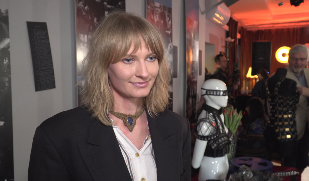 Anna Piszczałka: Bardzo lubię odnawiać różne rzeczy i nadawać im drugie życie. Jak coś pęknie albo się stłucze, to próbuję to skleić, przerabiam też stare ubrania