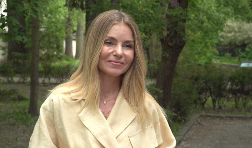 Ewa Szabatin: Wcześniej często dostawałam od reklamodawców coś, czego nie nosiłam ani nie używałam. Teraz bardzo skrupulatnie wybieram współpracę z markami