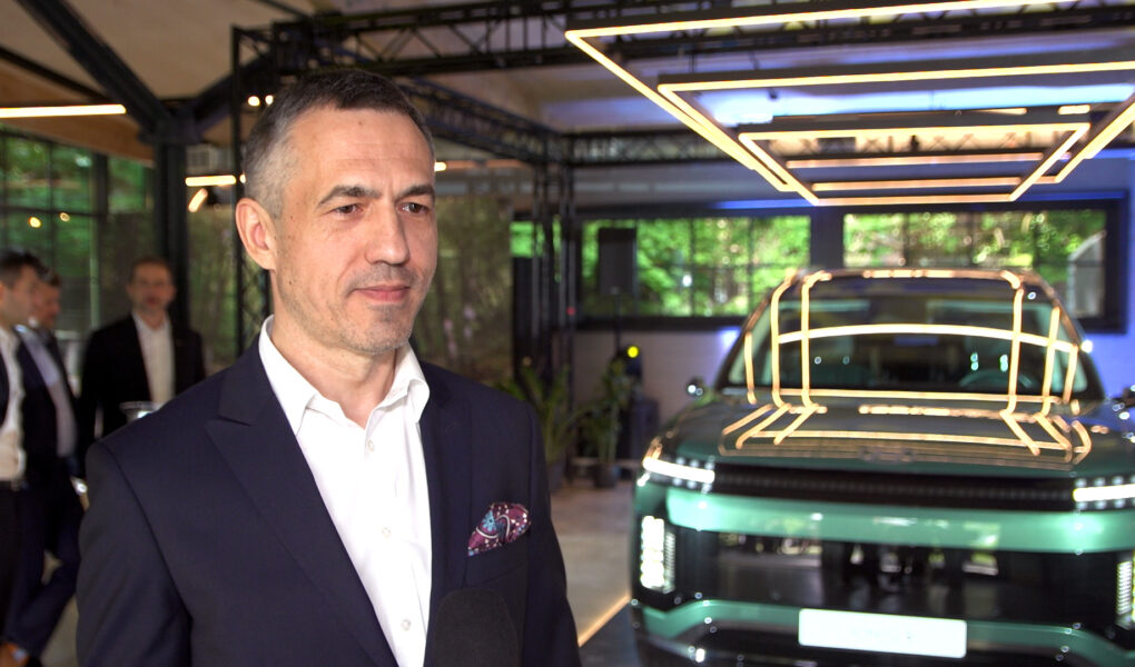 SUV-y dominują rynek motoryzacyjny. Hyundai wprowadzi latem do sprzedaży nowy siedmioosobowy model