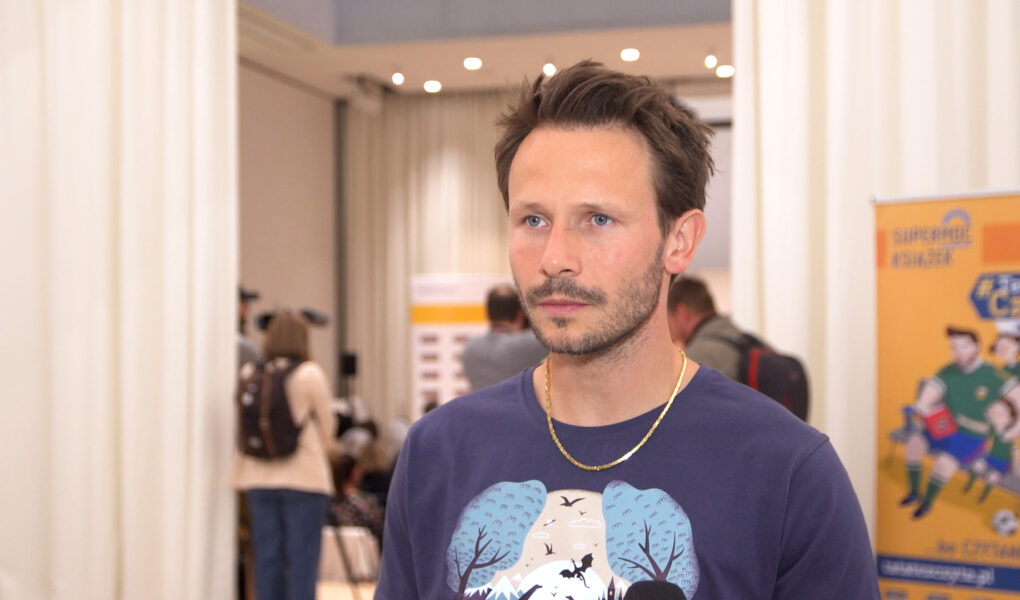 Mateusz Banasiuk: Dużo czytam swojemu synowi, bo kiedyś mój tata też mi czytał. Lektury lepiej wpływają na jego wyobraźnię i wyciszenie niż oglądanie bajek