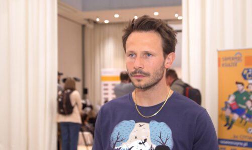 Mateusz Banasiuk: Dużo czytam swojemu synowi, bo kiedyś mój tata też mi czytał. Lektury lepiej wpływają na jego wyobraźnię i wyciszenie niż oglądanie bajek