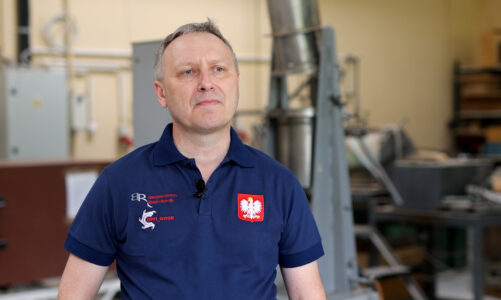 Polscy naukowcy pracują nad materiałami budowlanymi z roślin. Szerokie zastosowanie mogą mieć przede wszystkim konopie