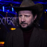 Wojciech Solarz: Dużo jest teraz komedii, ale mało spektakli z muzyką na żywo. W „Exterminatorze” są mocne rockowe brzmienia i znane przeboje w nowej odsłonie